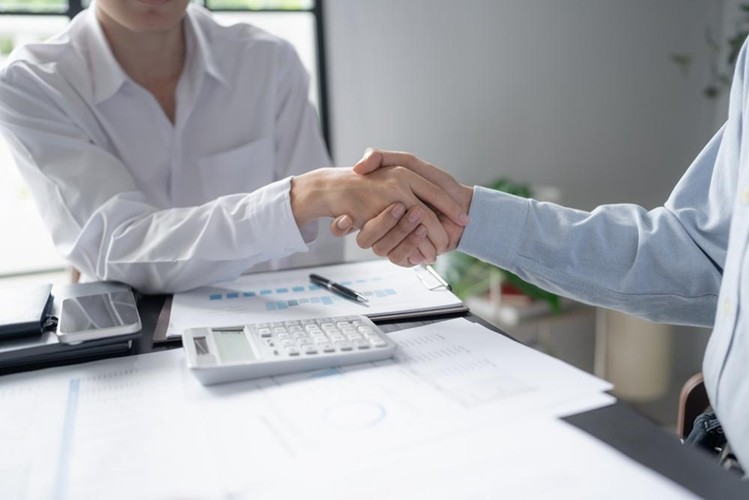 The Complex Legal Issues Businesses Deal With Behind the Scenes