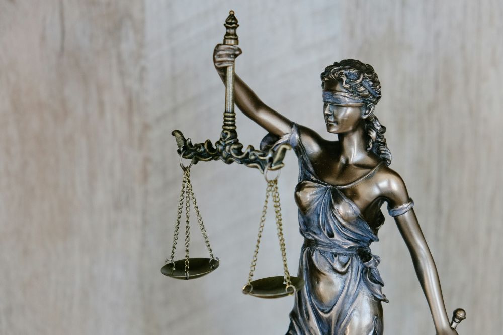 How an Online Criminal Justice Program Supports Career Advancement